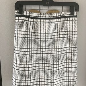 White House Black Market Plaid Faux Leather Trim Boot Skirt - Size 0